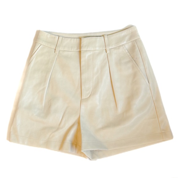 NWT 7 for all mankind faux leather shorts ❤️ - Picture 4 of 7